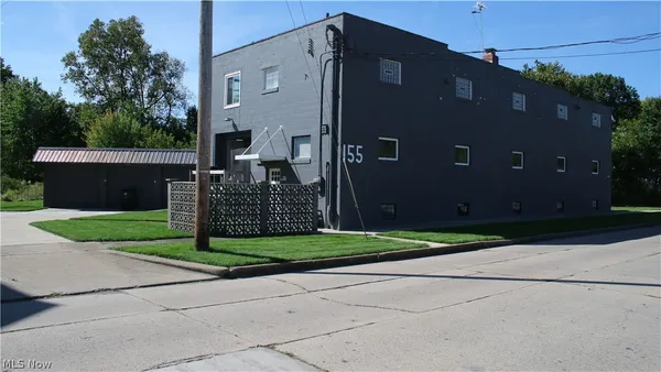 $300,000 | 155 N Street Northwest, Warren, OH 44483