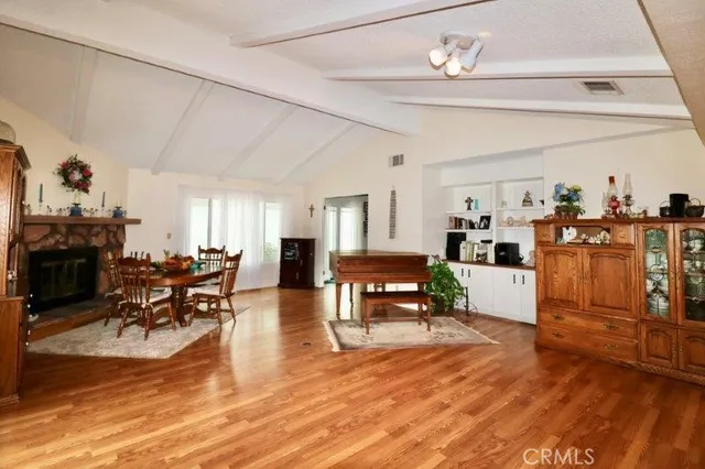 $394,600 | 2544 Forest Lake, Unit 20, Santa Ana, CA 92705