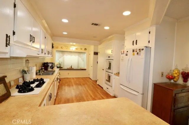 $394,600 | 2544 Forest Lake, Unit 20, Santa Ana, CA 92705