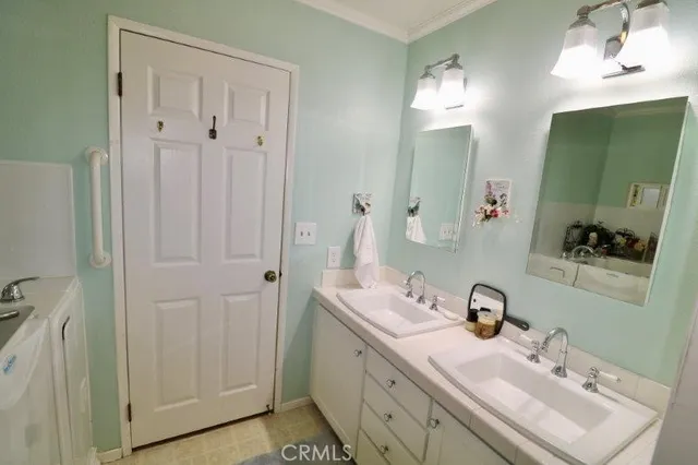 $394,600 | 2544 Forest Lake, Unit 20, Santa Ana, CA 92705