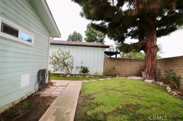 $394,600 | 2544 Forest Lake, Unit 20, Santa Ana, CA 92705