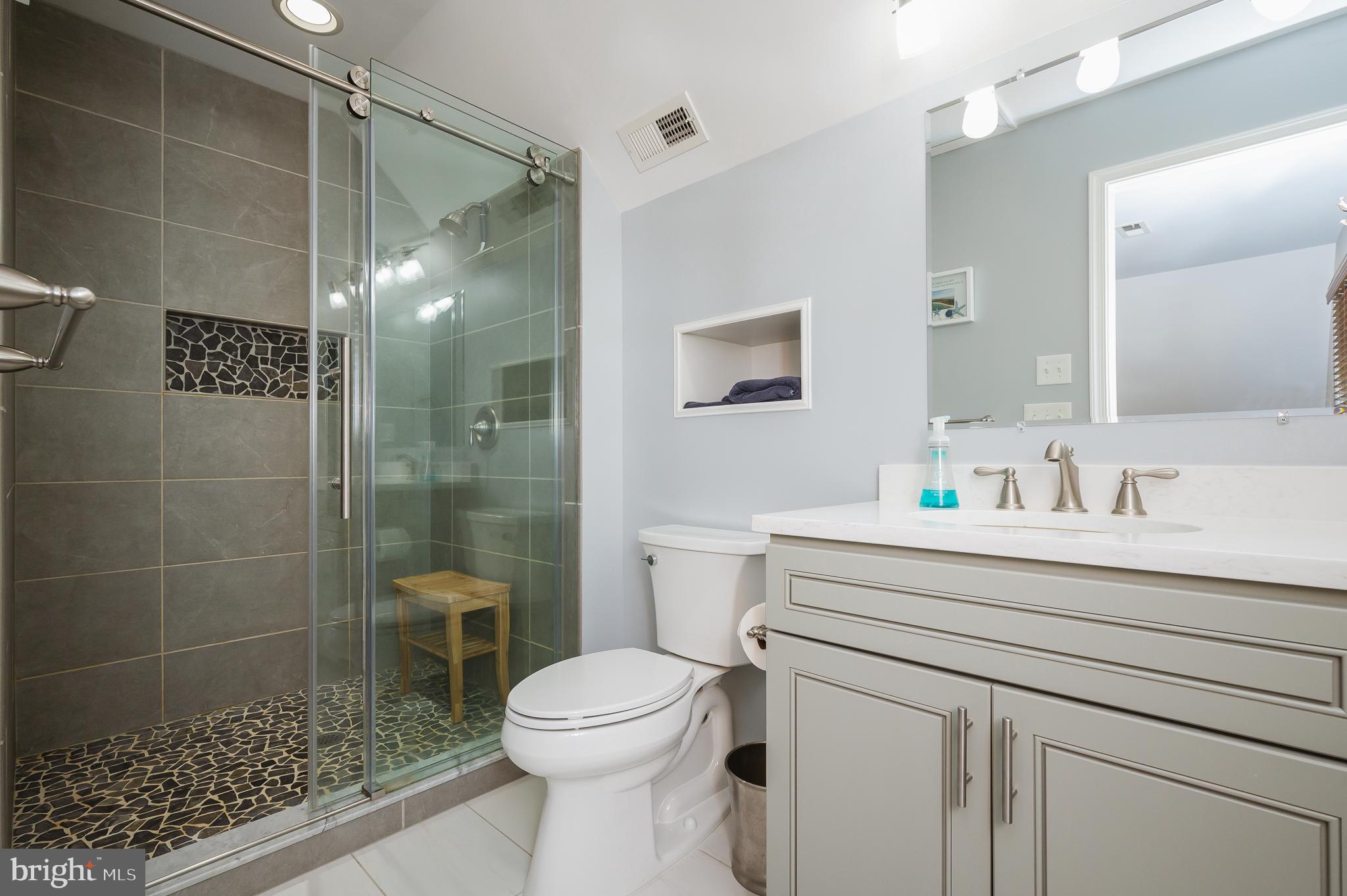 16400 Falls Road Monkton, MD 21111 - Photo 32 of 44 En-suite