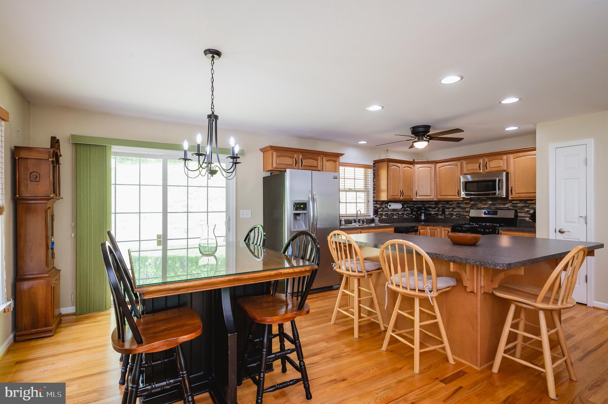 16400 Falls Road Monkton, MD 21111 - Photo 5 of 44 Larger open Kitchen