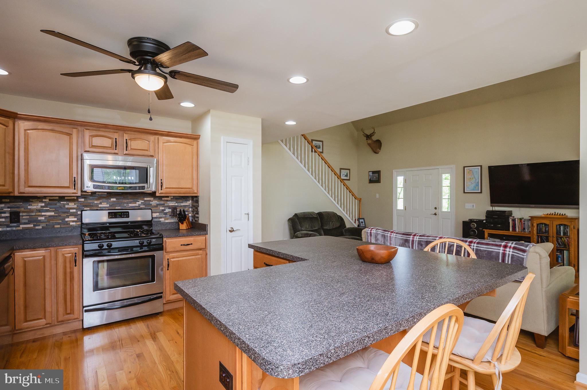 16400 Falls Road Monkton, MD 21111 - Photo 9 of 44 Kitchen Island