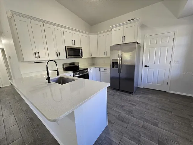 $1,850 | 11140 West Thoreau Place, Crystal River, FL 34428