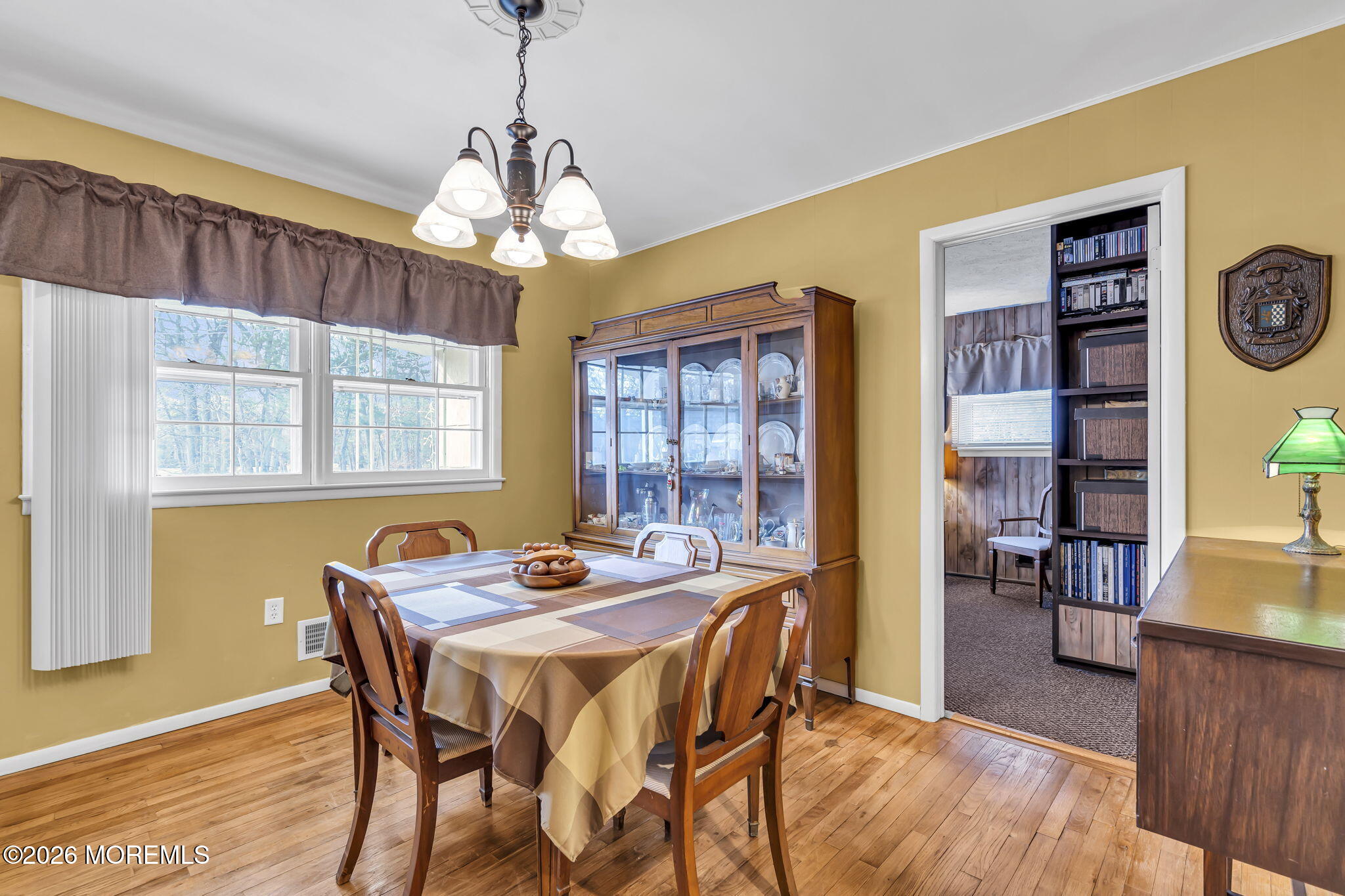 307 Clearstream Road Jackson, NJ 08527 - Photo 9 of 34 13-web-or-mls-013_dsc07206_517
