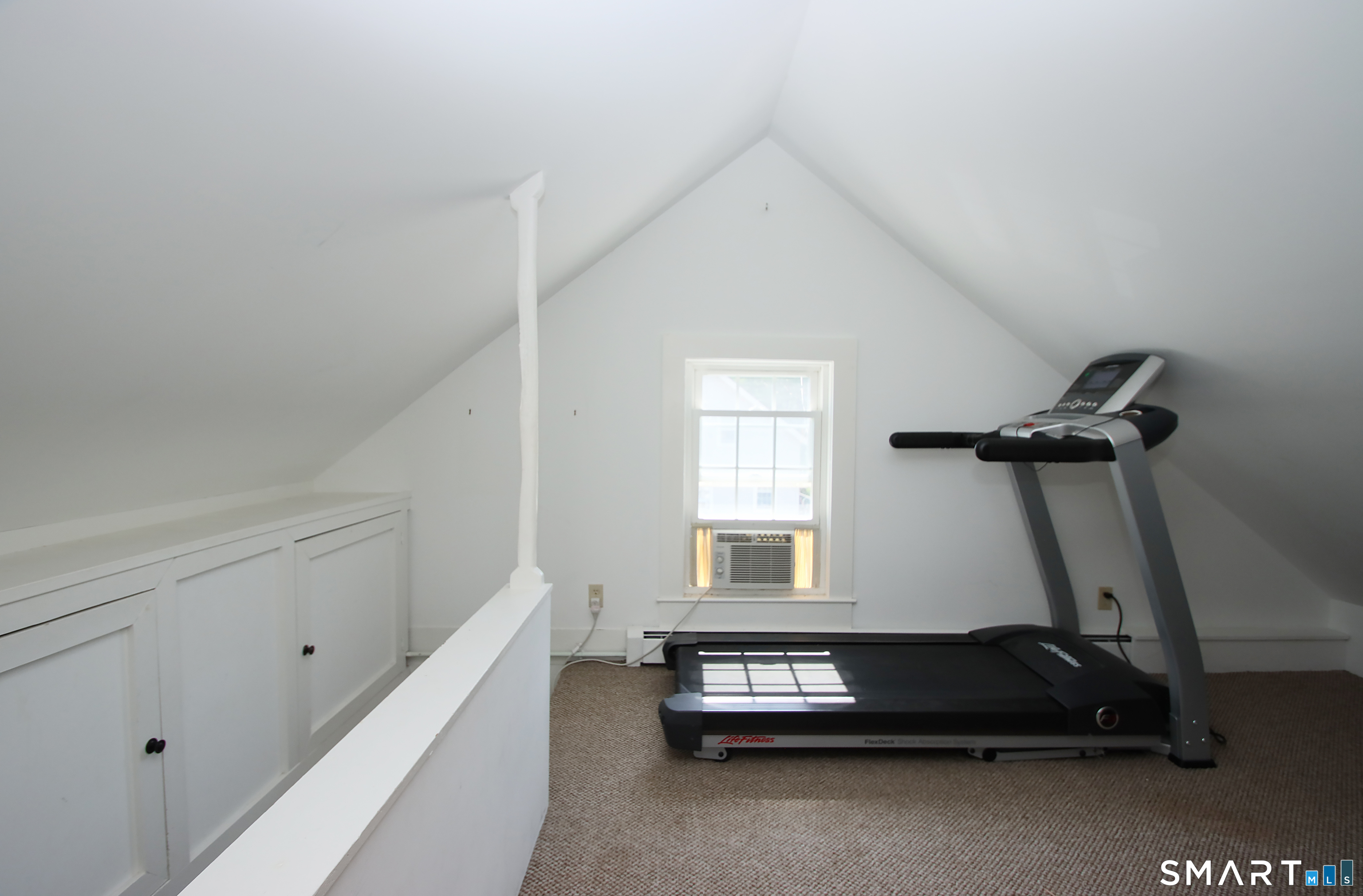7 Middle Lane Simsbury, CT 06070 - Photo 26 of 27