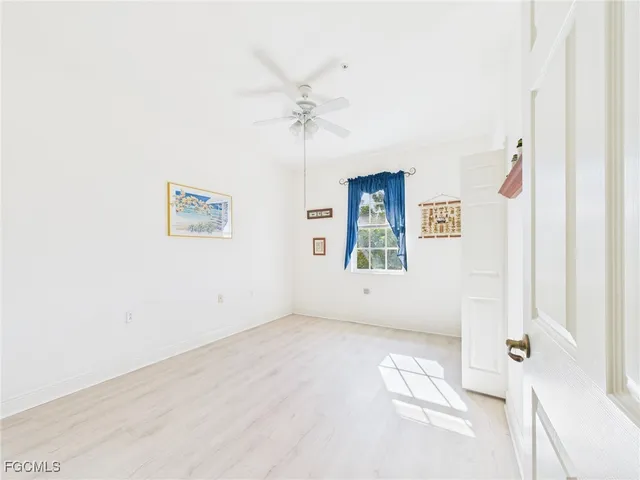 $199,000 | 1518 Southwest 50th Street, Unit 303, Cape Coral, FL 33914