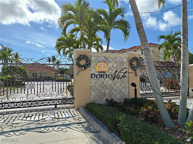 $199,000 | 1518 Southwest 50th Street, Unit 303, Cape Coral, FL 33914