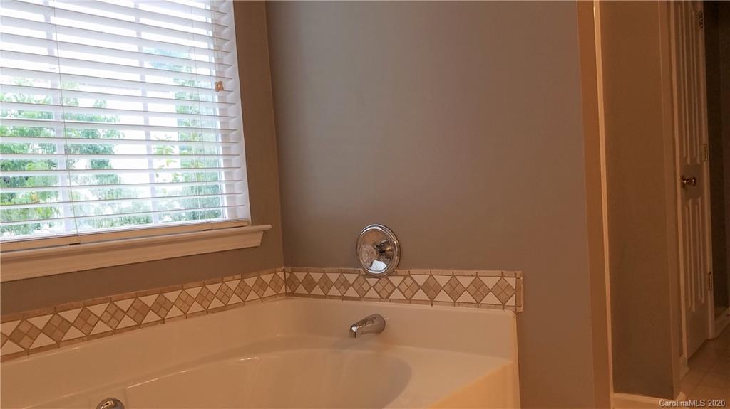 18008 Bluff Inlet Road, Unit 62 Cornelius, NC 28031 - Photo 22 of 48 Gallery Image 22