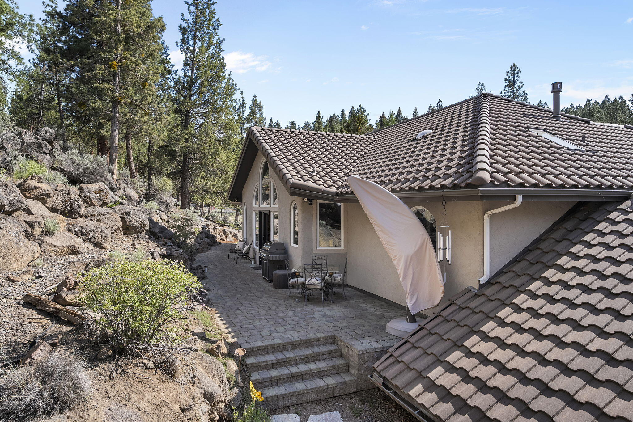 2279 Northwest Putnam Road Bend, OR 97703 - Photo 56 of 74 Gallery Image 56
