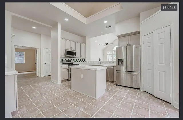 $2,600 | 10615 Indian Paintbrush Lane, Houston, TX 77095