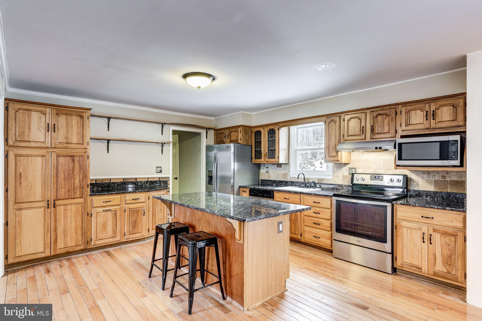 229 Leppo Road Westminster, MD 21158 - Photo 6 of 57 Gallery Image 6