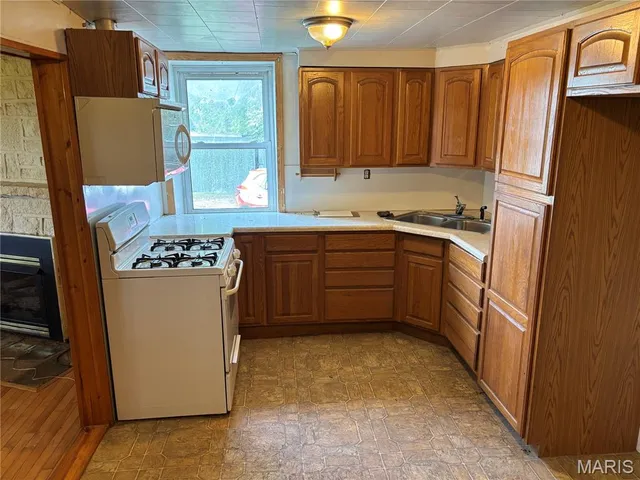 $150,000 | 15133 Newbern Road, Dow, IL 62022