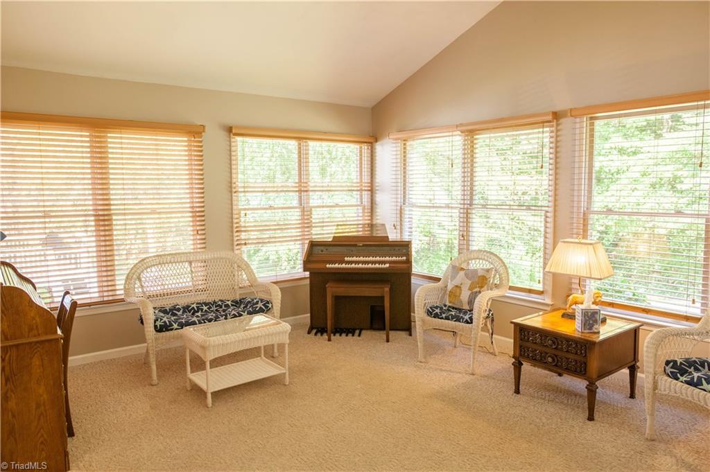 721 Guilford Road Jamestown, NC 27282 - Photo 15 of 29 Gallery Image 15