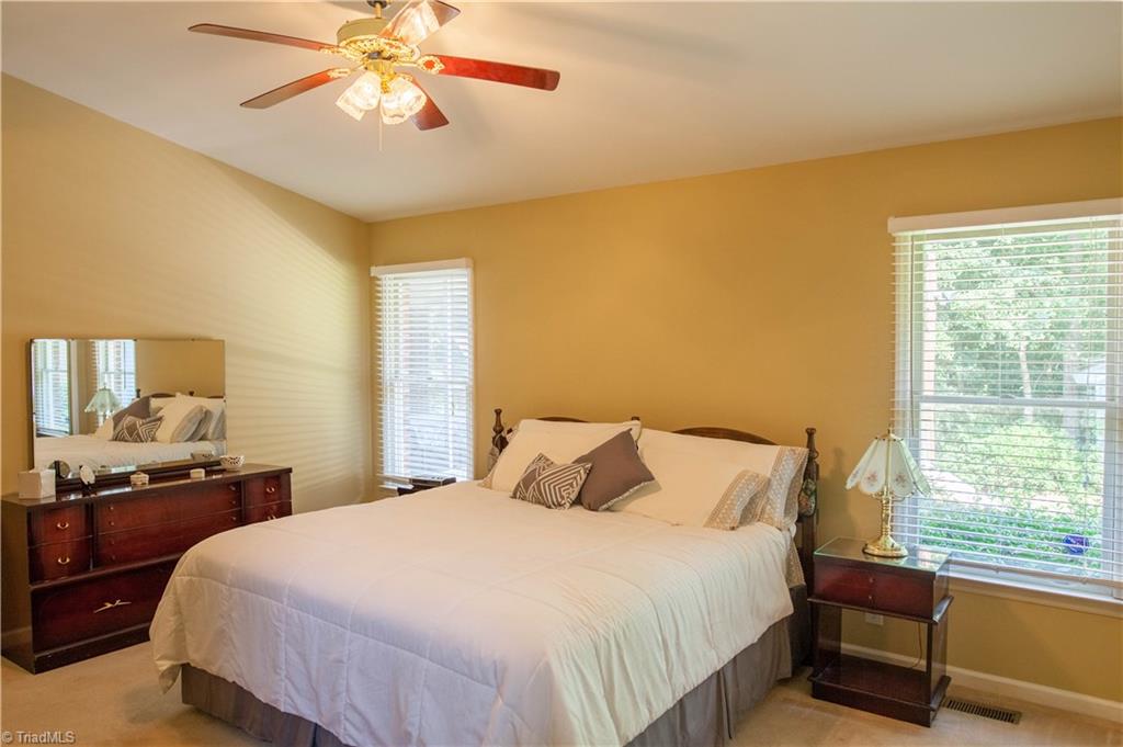 721 Guilford Road Jamestown, NC 27282 - Photo 17 of 29 Gallery Image 17
