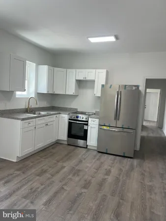 $1,700 | 625 DeKalb Street, Unit 3, Norristown, PA 19401