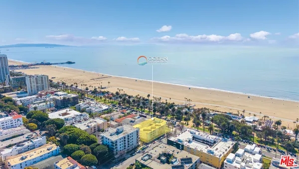 $27,500,000 | 901 Ocean Avenue, Santa Monica, CA 90403