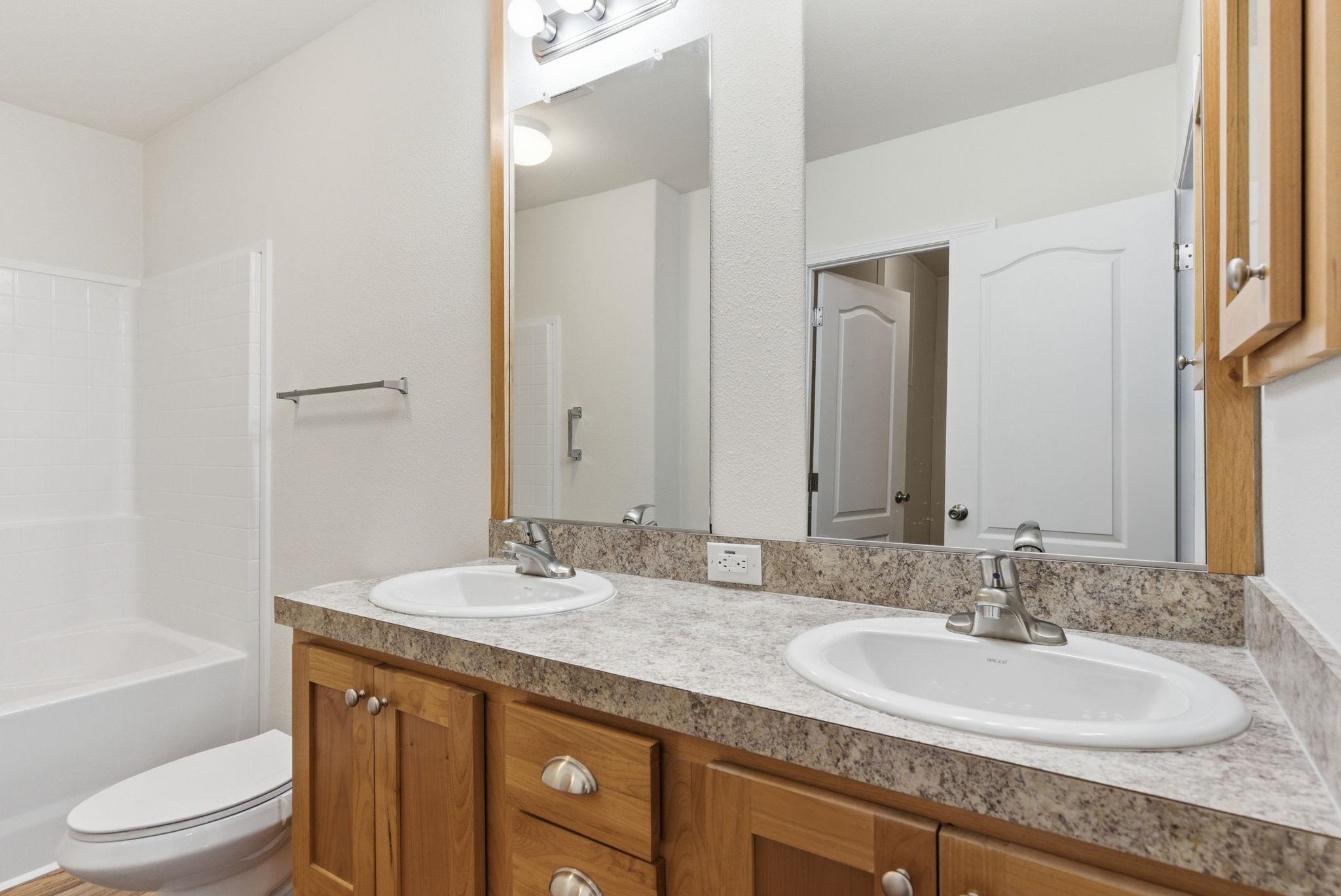 10510 West Richland Road, Unit 129 Cheney, WA 99004 - Photo 22 of 43