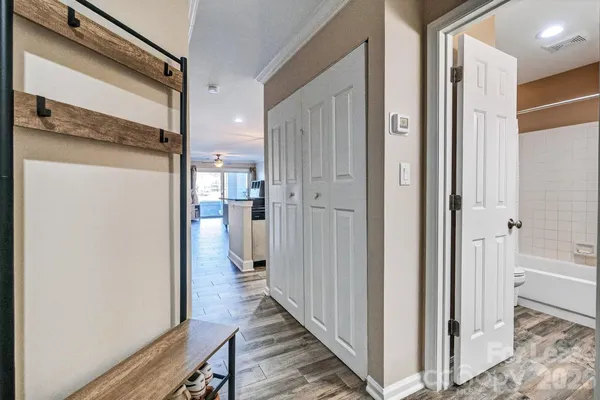 $2,800 | 18695 Vineyard Point Lane, Cornelius, NC 28031