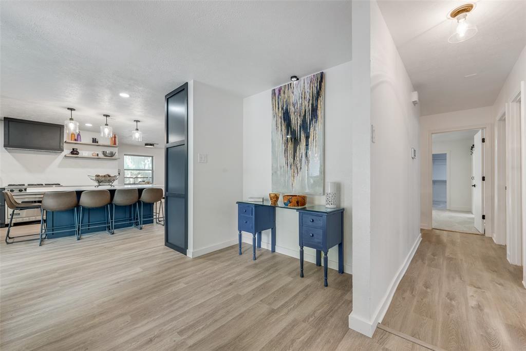 11231 McCree Road Dallas, TX 75238 - Photo 8 of 28