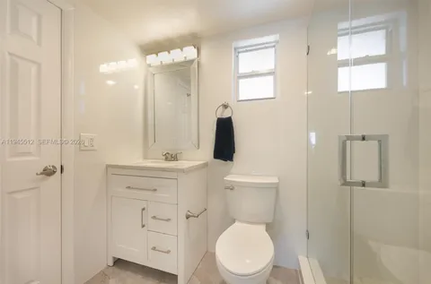 $265,000 | 1893 South Ocean Drive, Unit 810, Hallandale Beach, FL 33009
