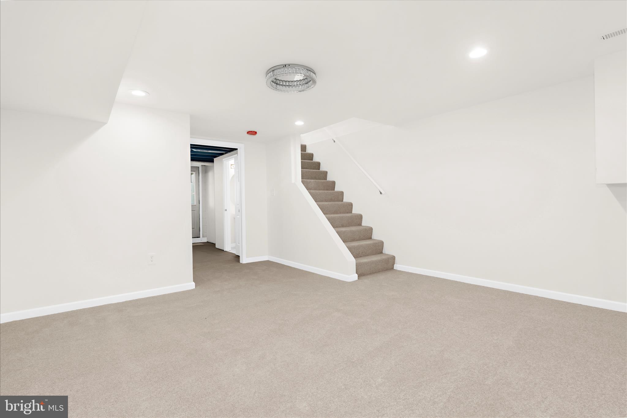 2703 Creston Road Baltimore, MD 21222 - Photo 20 of 38