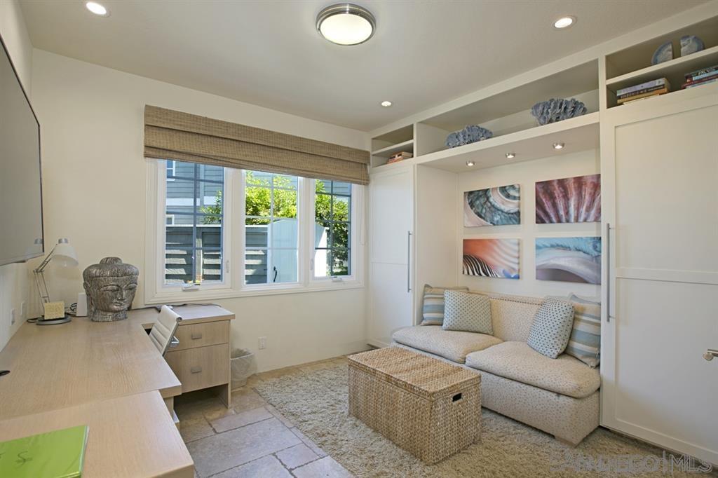 2923 Sandy Pointe, Unit 8 Del Mar, CA 92014 - Photo 11 of 23