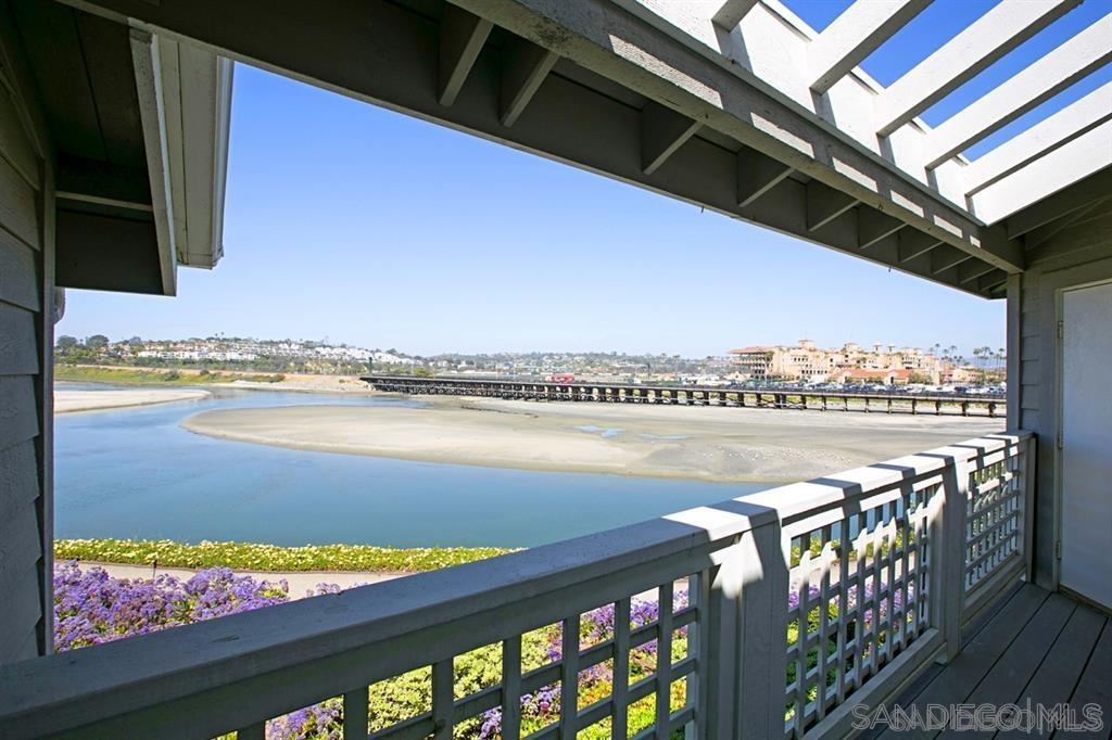 2923 Sandy Pointe, Unit 8 Del Mar, CA 92014 - Photo 19 of 23