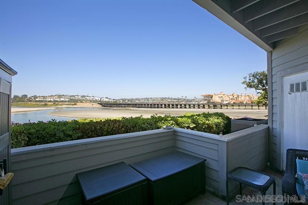 2923 Sandy Pointe, Unit 8 Del Mar, CA 92014 - Photo 21 of 23