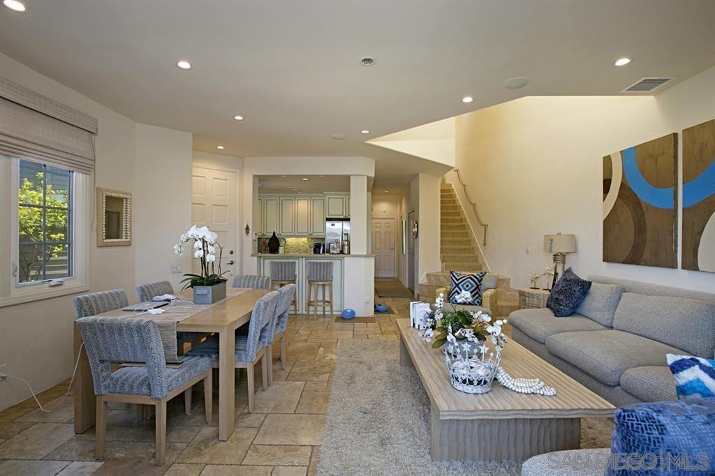 2923 Sandy Pointe, Unit 8 Del Mar, CA 92014 - Photo 7 of 23