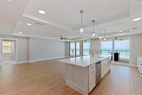 $2,725,000 | 14048 Gulf Boulevard, Unit 302, Madeira Beach, FL 33708