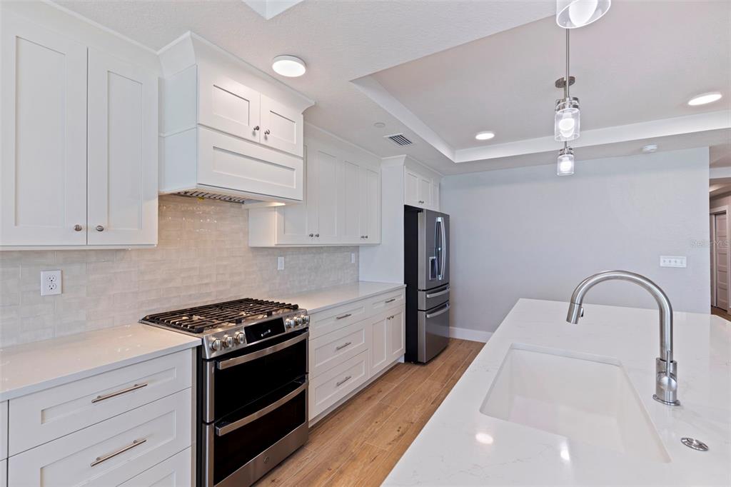 14048 Gulf Boulevard, Unit 302 Madeira Beach, FL 33708 - Photo 19 of 83