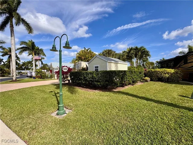 $159,000 | Lot 254-3012 East Riverbend Resort Boulevard, LaBelle, FL 33935