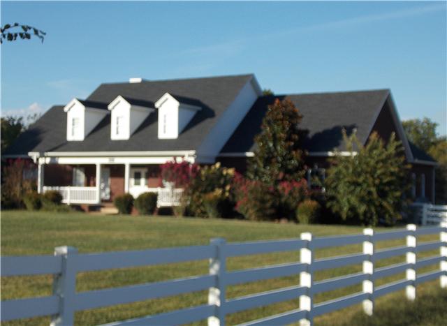2830 Burgess Gower Road Springfield, TN 37172 - Photo 19 of 20 Driveway on both sides of this property so plenty of parking space!