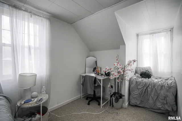 $179,000 | 1503 State Street, Pekin, IL 61554