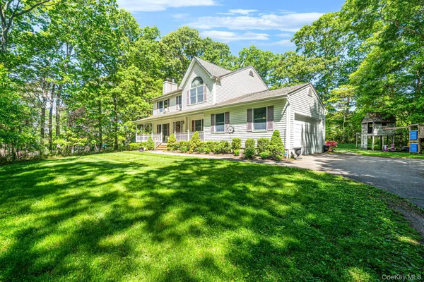$799,000 | 283 Highway 25A, Wading River, NY 11792