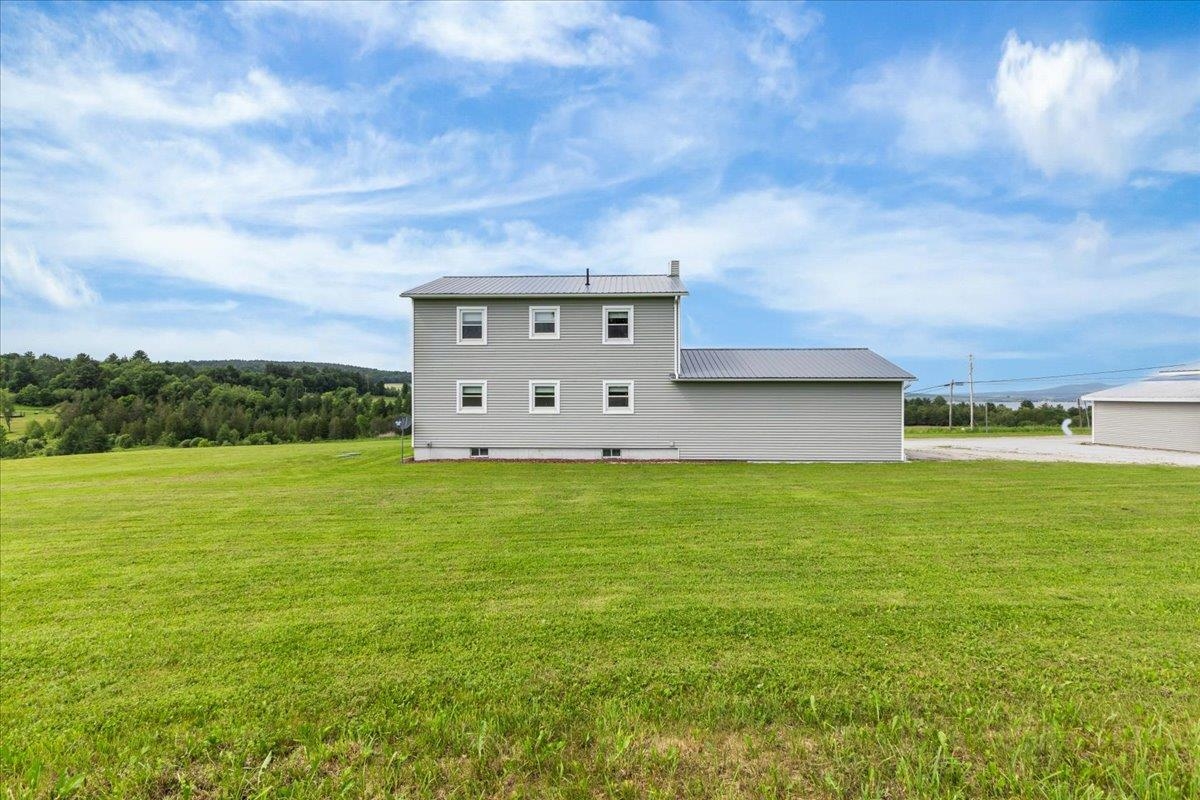 2719 North Sheldon Road Franklin, VT 05457 - Photo 6 of 54