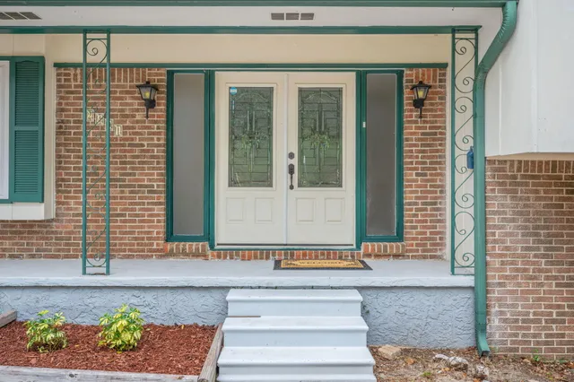 $465,000 | 2401 Roberts Drive, Niceville, FL 32578