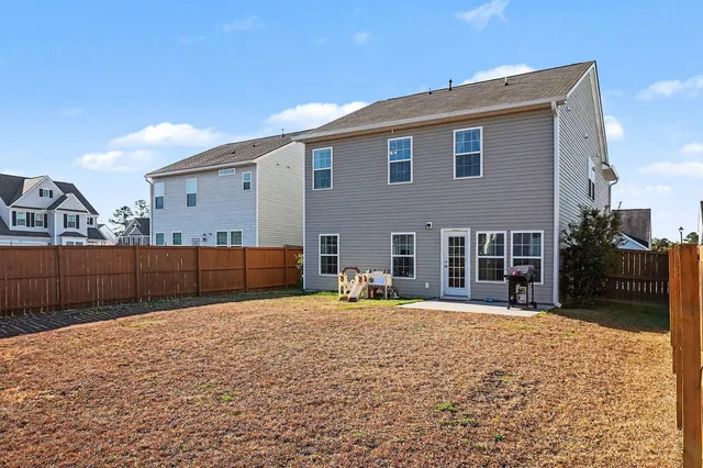 $400,000 | 211 Daniels Creek Circle, Goose Creek, SC 29445