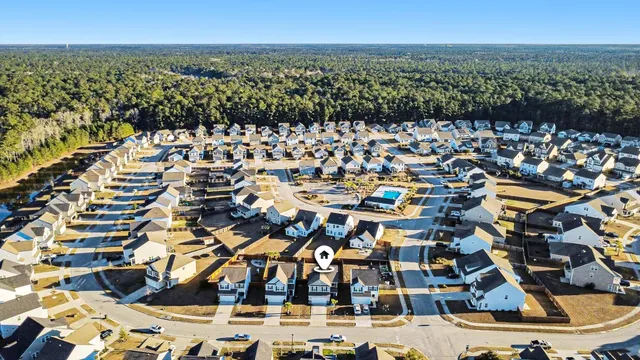 $400,000 | 211 Daniels Creek Circle, Goose Creek, SC 29445