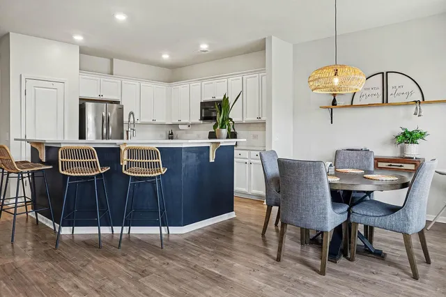 $400,000 | 211 Daniels Creek Circle, Goose Creek, SC 29445