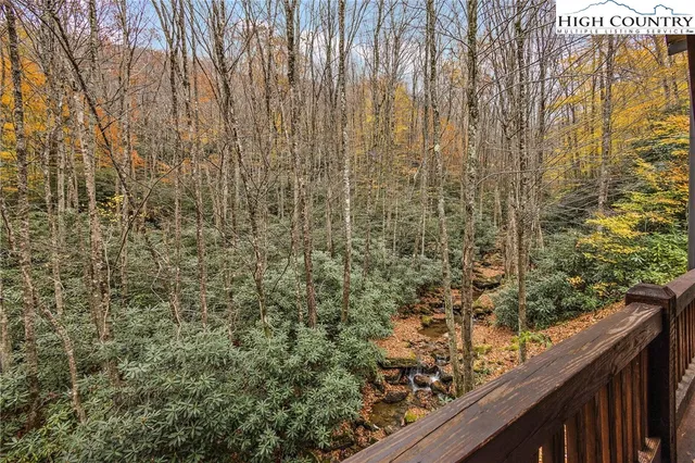 $699,000 | 133 Buckeye Ridge Road, Beech Mountain, NC 28604