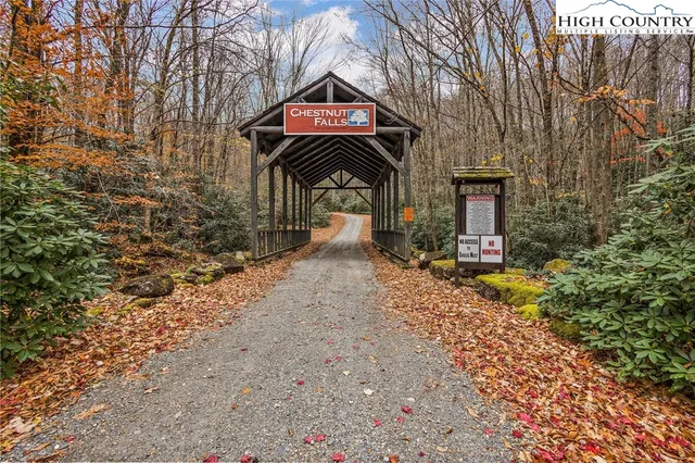 $699,000 | 133 Buckeye Ridge Road, Beech Mountain, NC 28604