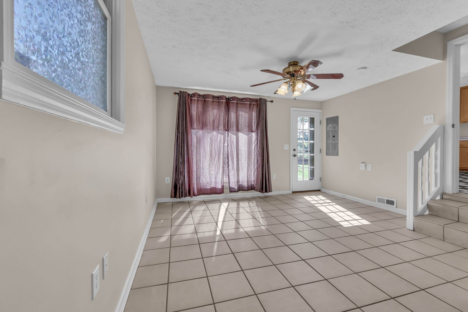 504 Wren Road Clarksville, TN 37040 - Photo 9 of 23 Gallery Image 9