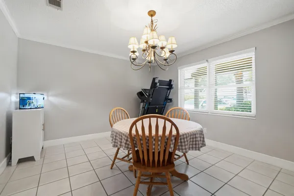 $315,000 | 417 Sherry Circle Northwest, Fort Walton Beach, FL 32548