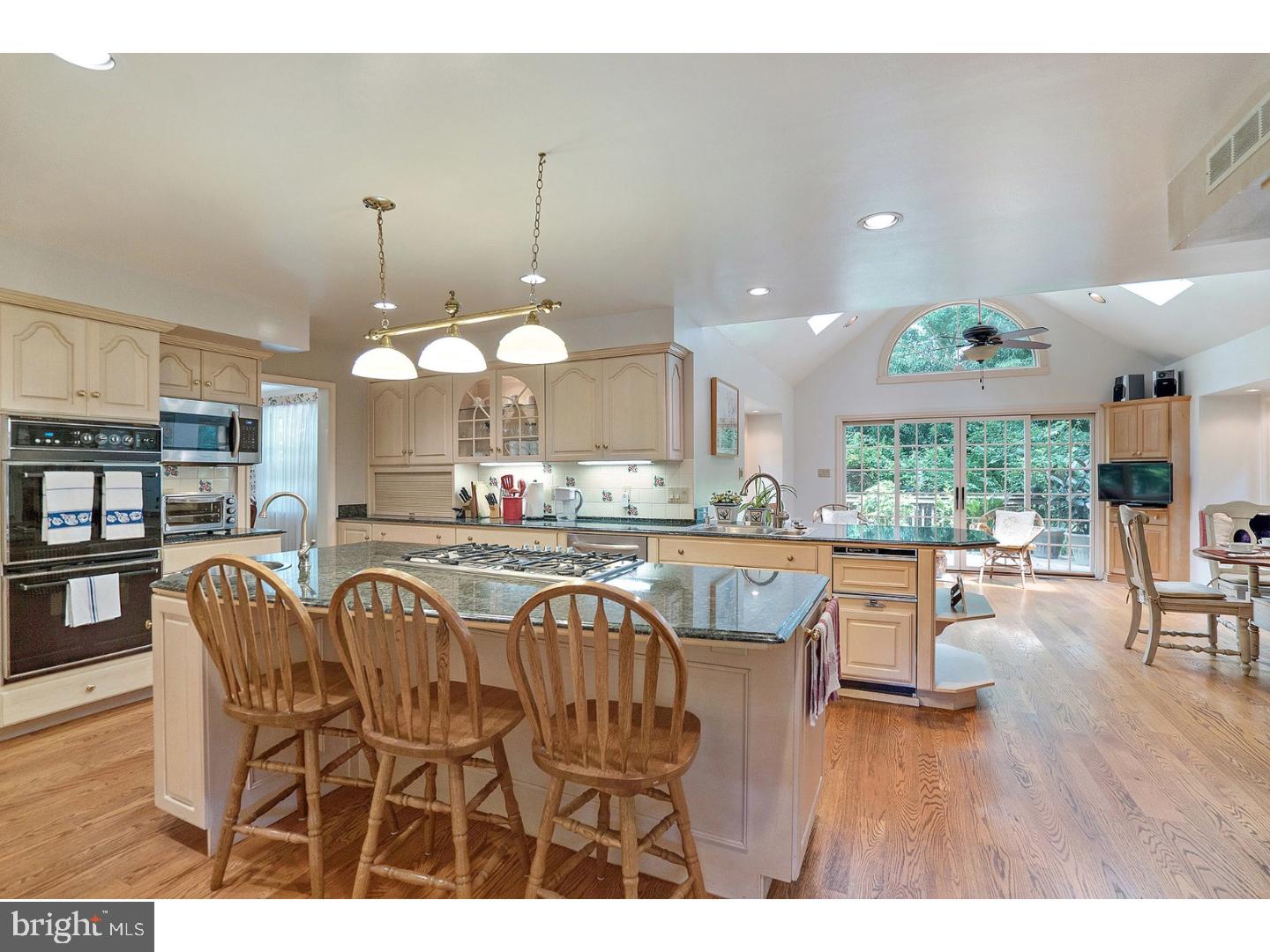 919 Coates Road Jenkintown, PA 19046 - Photo 7 of 25 Kitchen