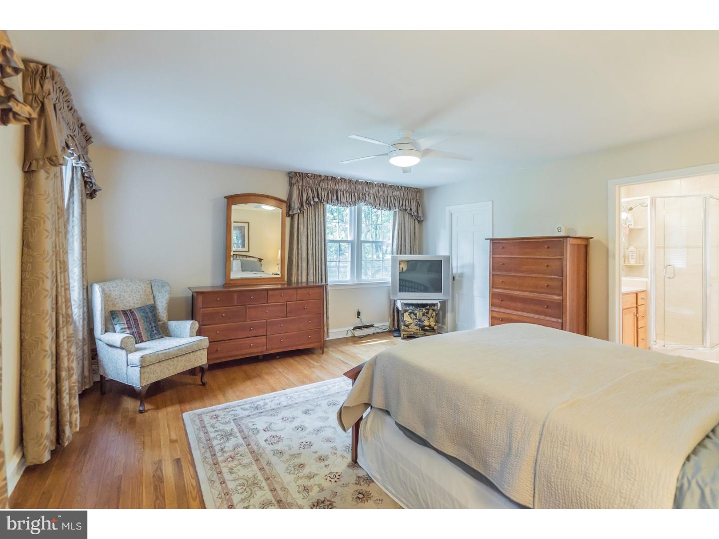 919 Coates Road Jenkintown, PA 19046 - Photo 10 of 25 Bedroom - Main