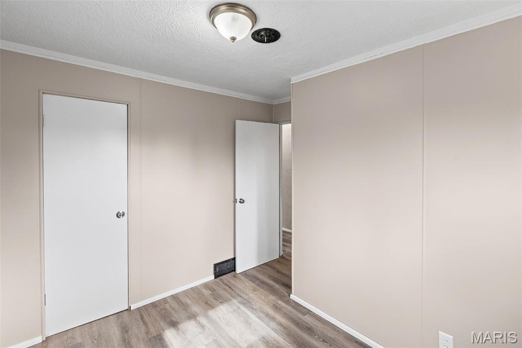 2125 East B Street Belleville, IL 62221 - Photo 17 of 25