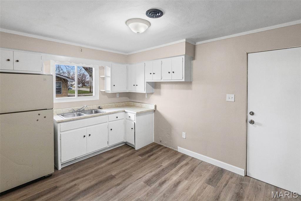 2125 East B Street Belleville, IL 62221 - Photo 21 of 25